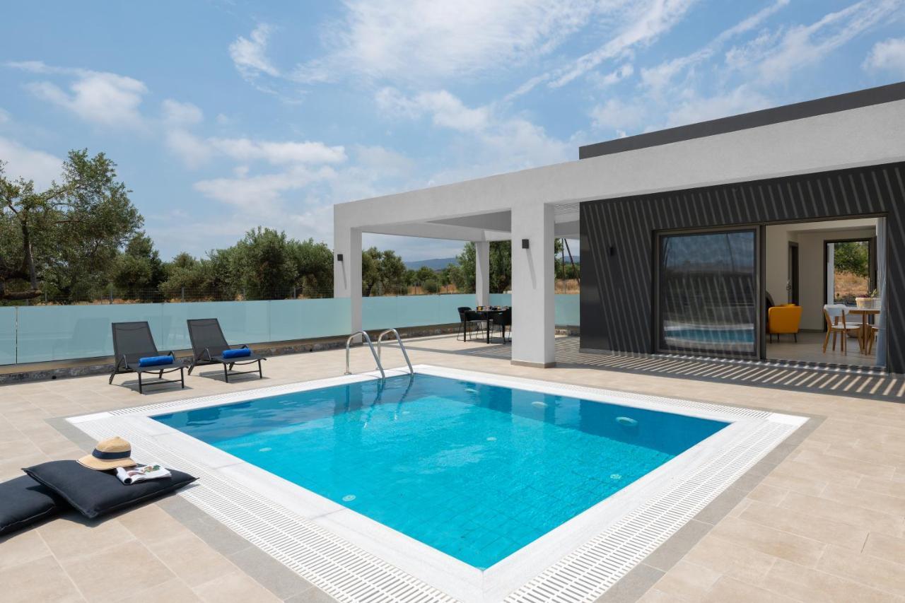 Armonia Suites Gennadi Exterior foto